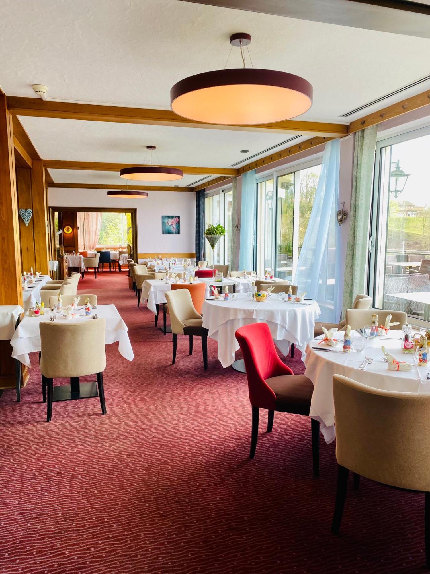 Restaurant Aux Trois Roses 3*