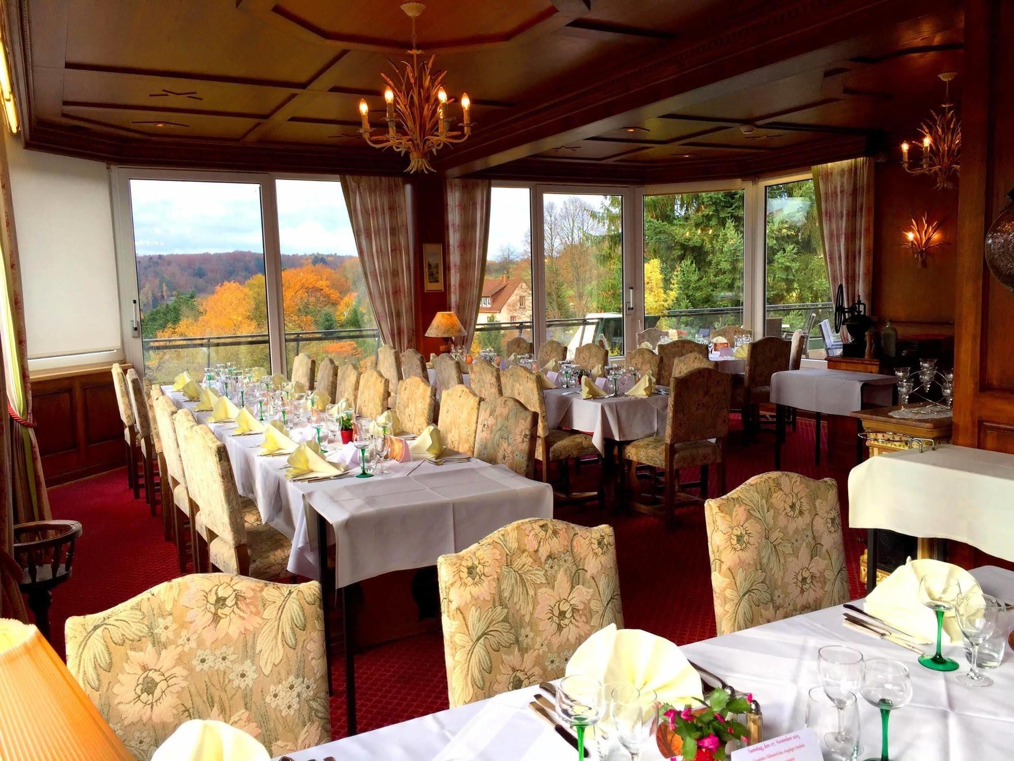 Restaurant Aux Trois Roses Hotel La Petite-Pierre